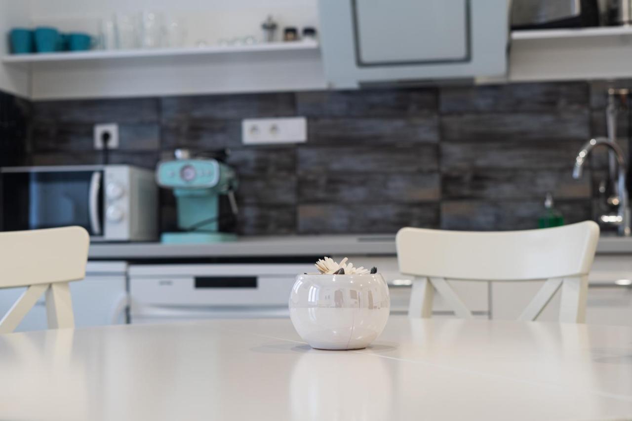 Mykonos Apartman Makó Extérieur photo