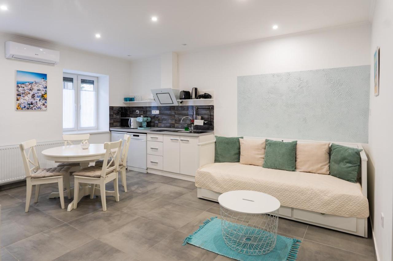 Mykonos Apartman Makó Extérieur photo